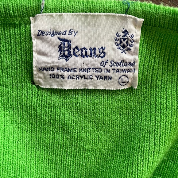 Vintage kelly green sweater - Picture 3 of 3